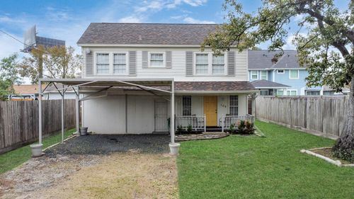 109 Amundsen St, Houston, TX, 77009-3202 | Card Image
