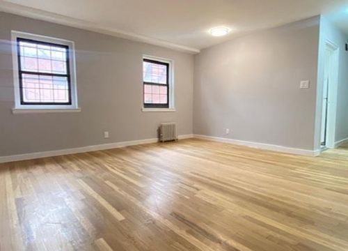 2-c-141-33 78th Ave, Flushing, NY, 11367-3308 | Card Image