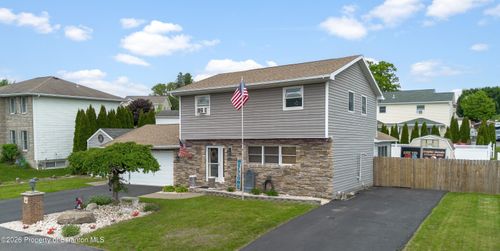 1335 Hampton Dr, Archbald, PA, 18403-1780 | Card Image