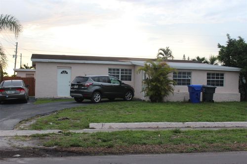 700-700 N 70th Ave, Hollywood, FL, 33024-7409 | Card Image