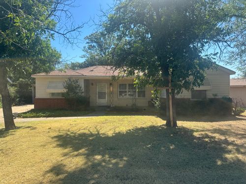 212 S Farmer St, Crosbyton, TX, 79322-2540 | Card Image