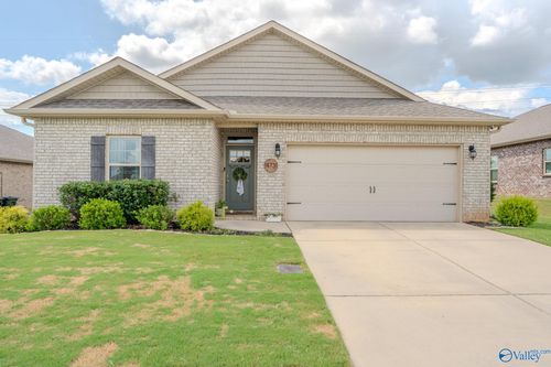 14731 London Ln, Athens, AL, 35613-8582 | Card Image