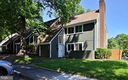 1450 Greenmont Ct, RESTON, VA, 20190-4048 | Card Image