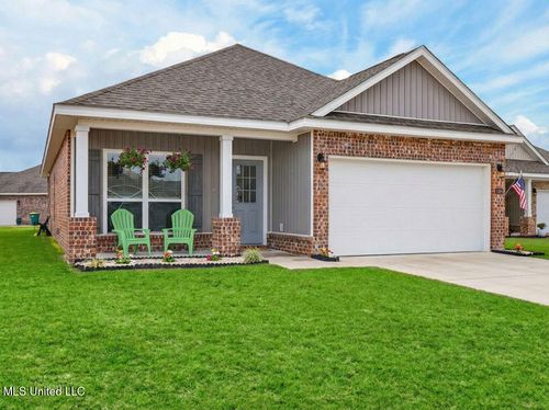 1052 Whimbrel Ct, Ocean Springs, MS, 39564-4678 | Card Image