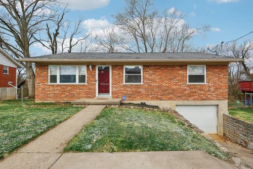 2243 Janes Ln, Covington, KY, 41011-4045 | Card Image