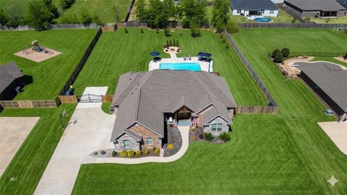 426 Eagle Ridge Dr, Farmington, AR, 72730-8830 | Card Image
