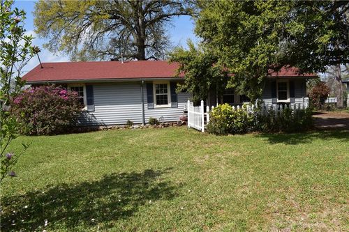 330 Shoreline Dr, Natchitoches, LA, 71457-5024 | Card Image