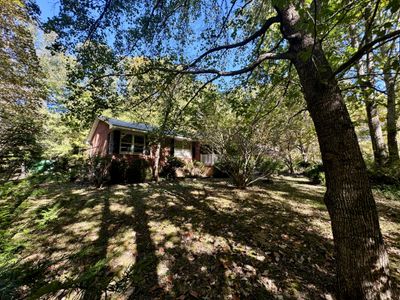 2250 Highway 412 W, House other with 3 bedrooms, 2 bathrooms and 4 parking in Linden TN | Image 3