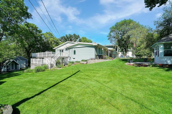 Plenty of yard space for any outdoor recreation. | Image 48