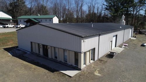 68 Industry Ln., Hillsville, VA, 24343 | Card Image