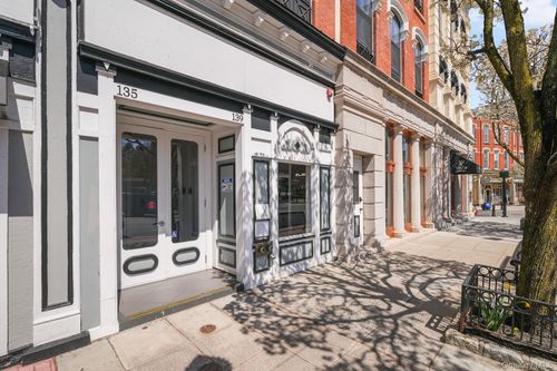 302-135 Main St, Ossining, NY, 10562-4627 | Card Image