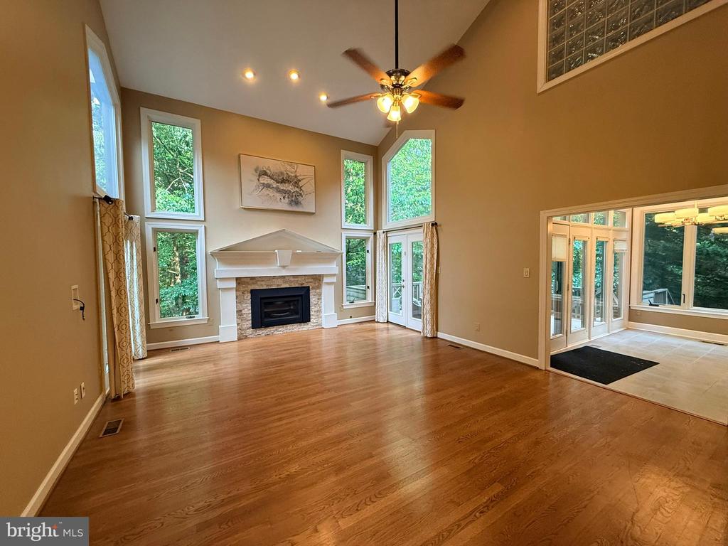 Residential Lease in RESTON 5