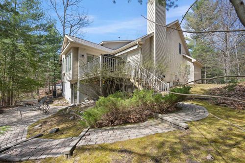 2174 Cuyahoga Ct, Traverse City, MI, 49686-2025 | Card Image