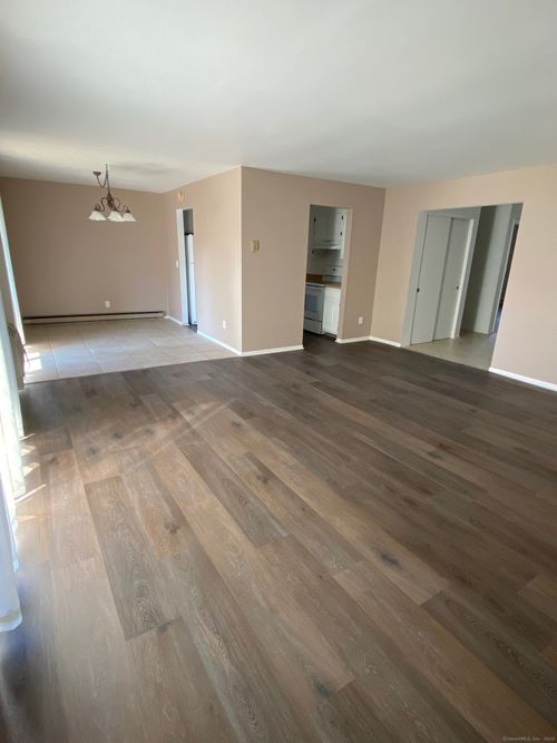 unit-d4-255 Strawberry Hill Ave, Stamford, CT, 06902-2534 | Card Image