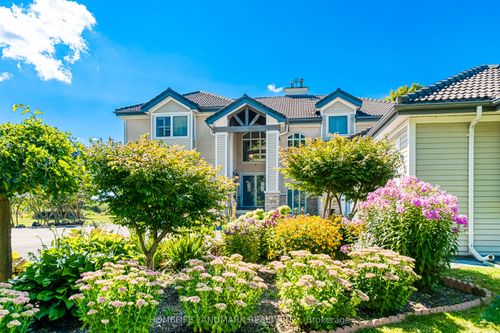 2477 Hornes Rd, Queensville, ON, L0G1R0 | Card Image