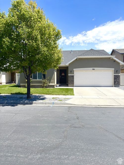 930 N Redbridge Dr, North Salt Lake, UT, 84054-5501 | Card Image