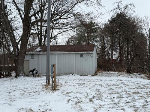 5700 Center Line Rd, Kingston, MI, 48741-9757 | Card Image