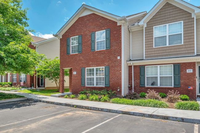 Entire brick front AND an END unit! | Image 4