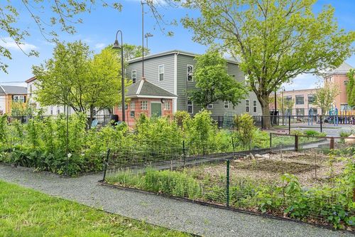 1-7 Reeds Ct, Somerville, MA, 02145-4214 | Card Image