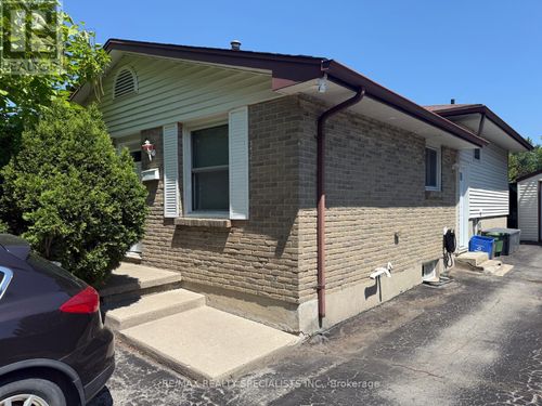 8 Kintail Cres, London, ON, N6E1J5 | Card Image
