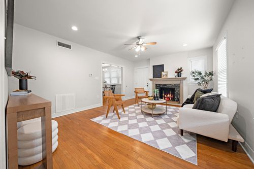 303 Craig St, Hillsboro, TX, 76645-3019 | Card Image