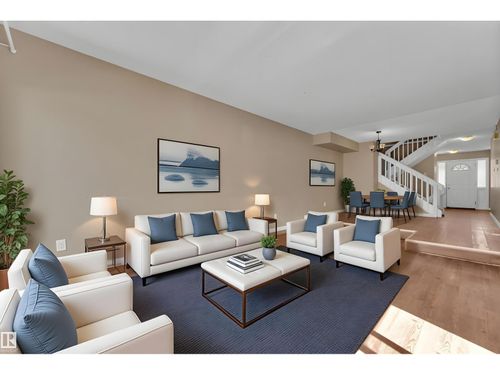 6632 36a Ave Nw, Edmonton, AB, T6K1S3 | Card Image