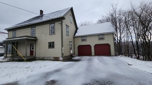 95 Autumn St, Newport, VT, 05855-5808 | Card Image
