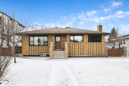 47 Montrose Cres Ne, Calgary, AB, T2E5P3 | Card Image