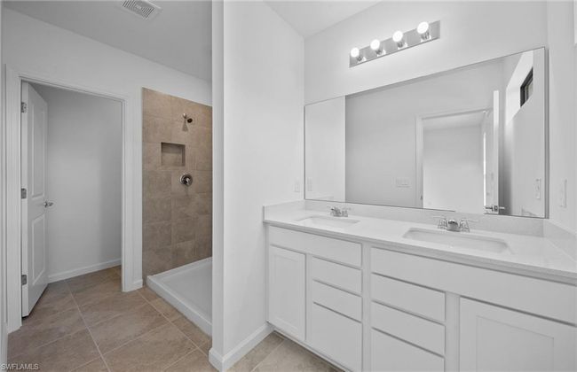 1661 Lake Jessup Cir, Townhouse with 3 bedrooms, 3 bathrooms and 1 parking in CAPE CORAL FL | Image 20