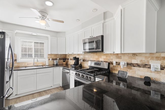 23055 Emmett St, House other with 4 bedrooms, 2 bathrooms and null parking in Taylor MI | Image 12