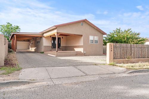 134 Vista Del Norte, Santa Fe, NM, 87507-3018 | Card Image