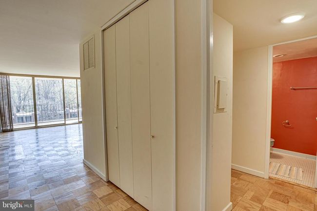 APT-405 - 11400 Washington Plz W, Condo with 0 bedrooms, 1 bathrooms and null parking in RESTON VA | Image 19