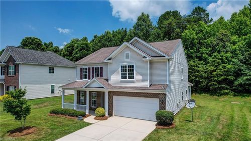 2016 Heron Pointe Dr, Whitsett, NC, 27377-9340 | Card Image