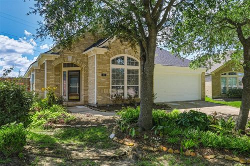 851 Sierra Brook Ln, League City, TX, 77573-2277 | Card Image