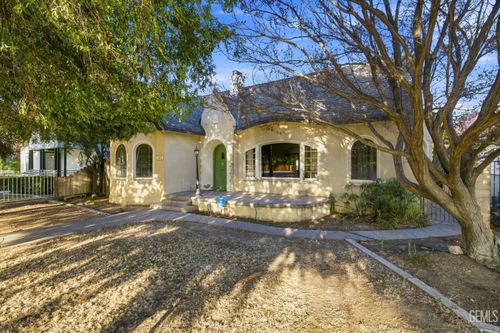 1525 Alta Vista Drive, Bakersfield, CA, 93305 | Card Image