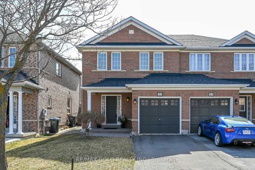 31 Mistdale Cres, Brampton, ON, L7A1S2 | Card Image