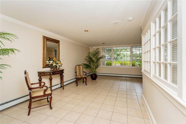 APT-4K - 1 Consulate Dr, Condo with 1 bedrooms, 1 bathrooms and 2 parking in Tuckahoe NY | Image 4