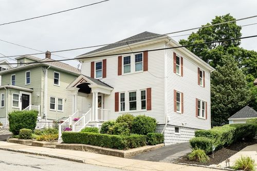 58 Hume Ave, Medford, MA, 02155-5513 | Card Image