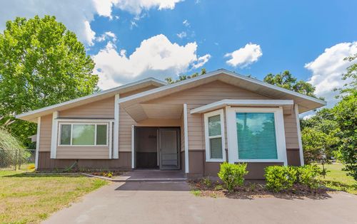 1504 Meadow St, Wildwood, FL, 34785-4210 | Card Image