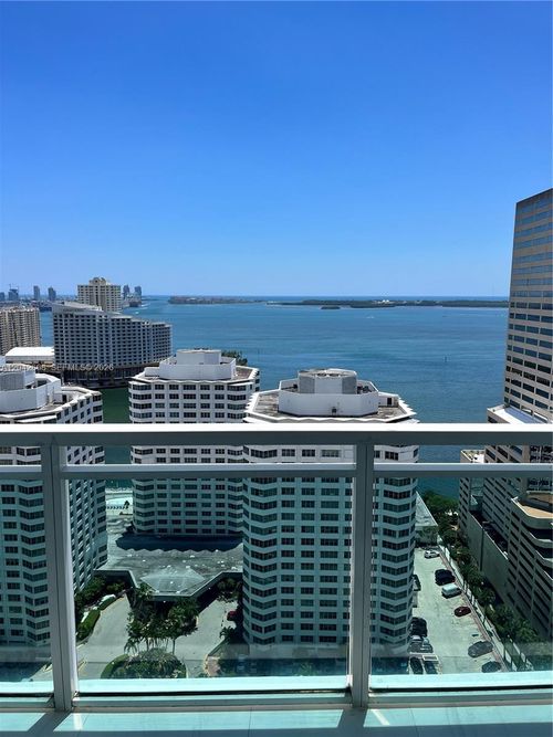 2704-951 Brickell Ave, Miami, FL, 33131-3939 | Card Image