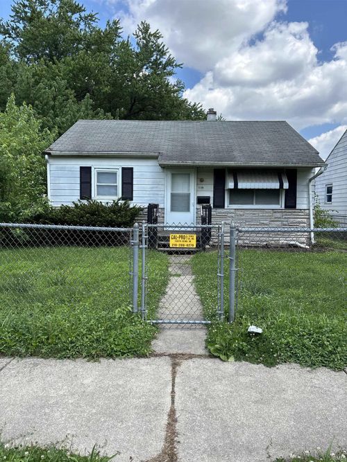 110 N Wellington St, South Bend, IN, 46619-1831 | Card Image