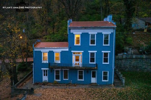 315 W 3rd St, Maysville, KY, 41056-1016 | Card Image