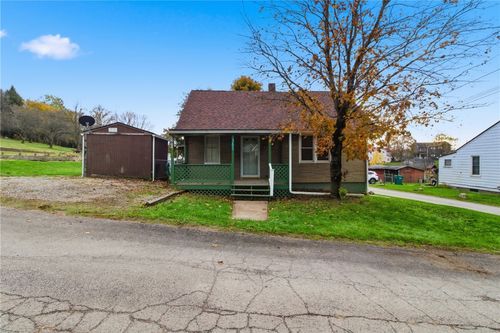 303 E Ross St, Worthington, PA, 16262-1015 | Card Image