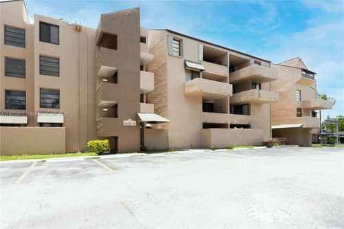 apt-a402-10400 Sw 108th Ave, Miami, FL, 33176-8188 | Card Image
