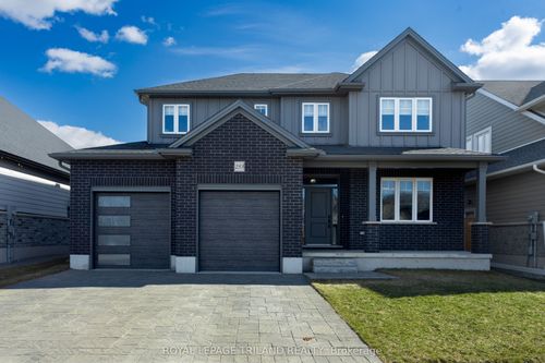 253 Boardwalk Way, Dorchester, ON, N0L1G2 | Card Image