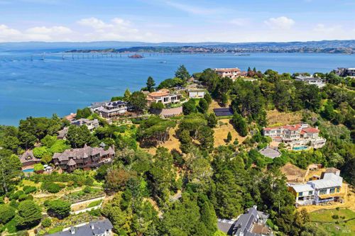 107 Mt Tiburon Road, Tiburon, CA, 94920 | Card Image