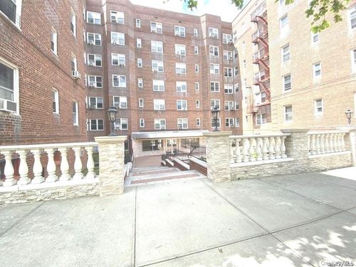 apt-d7-63 102nd St, Rego Park, NY, 11374-2433 | Card Image