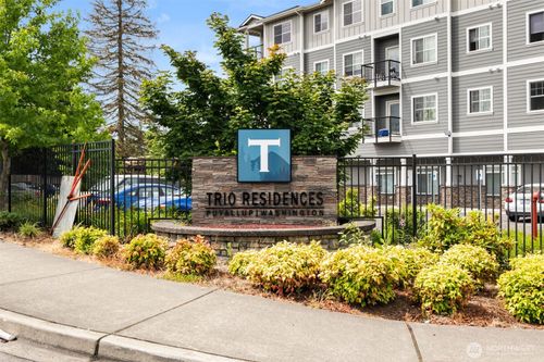 201-13503 97th Ave E, Puyallup, WA, 98373-5582 | Card Image
