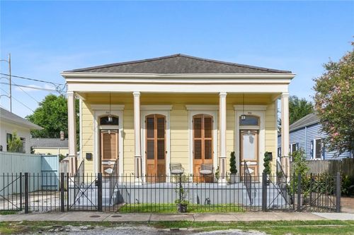 731 Pleasant St, New Orleans, LA, 70115-1119 | Card Image