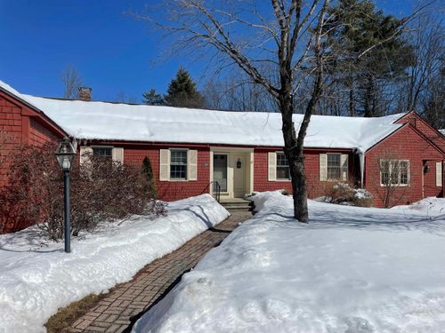 14-14 Colonial Sq, Peterborough, NH, 03458-2131 | Card Image
